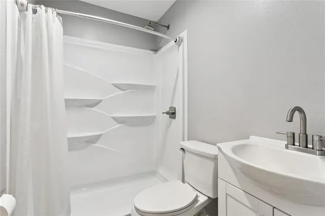 $180,000 | 85 Elaine Drive, Avondale, LA 70094