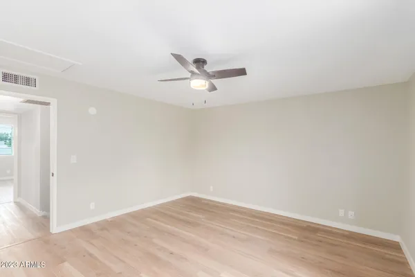 $2,500 | 3037 South Country Club Way, Tempe, AZ 85282