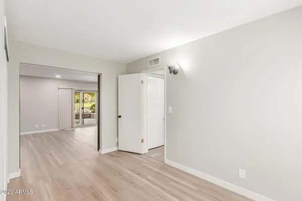 $2,500 | 3037 South Country Club Way, Tempe, AZ 85282