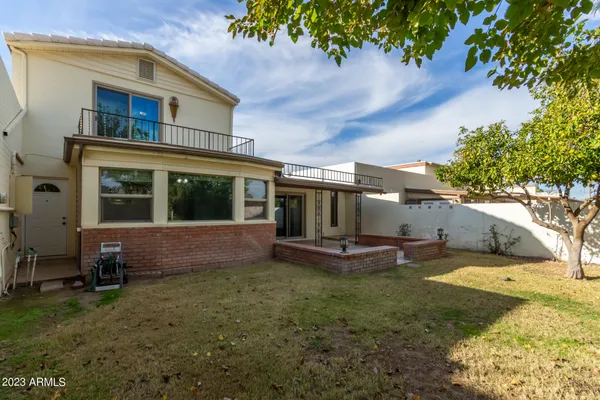 $2,500 | 3037 South Country Club Way, Tempe, AZ 85282