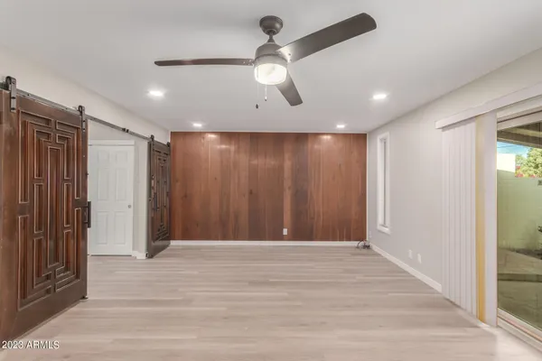 $2,500 | 3037 South Country Club Way, Tempe, AZ 85282