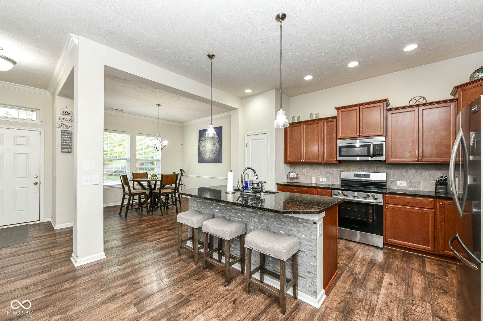 9110 Hawkins Road Indianapolis, IN 46216 - Photo 10 of 31