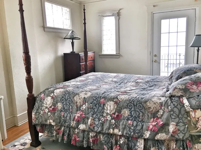 $1,200 | 104 South Wissahickon Avenue, Ventnor City, NJ 08406