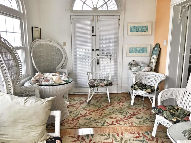 $1,200 | 104 South Wissahickon Avenue, Ventnor City, NJ 08406