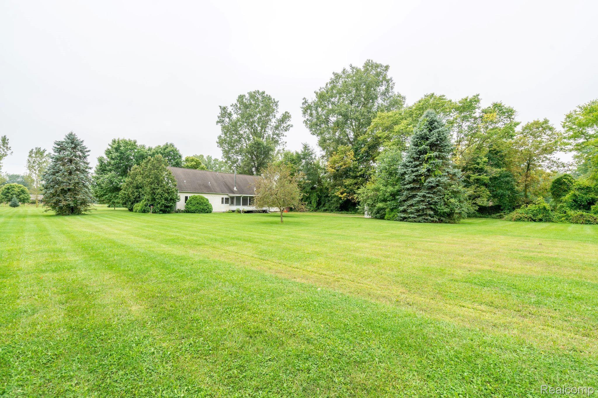 46376 Hull Road Belleville, MI 48111 - Photo 31 of 42 46376 Hull Rd-9452-HDR.jpg