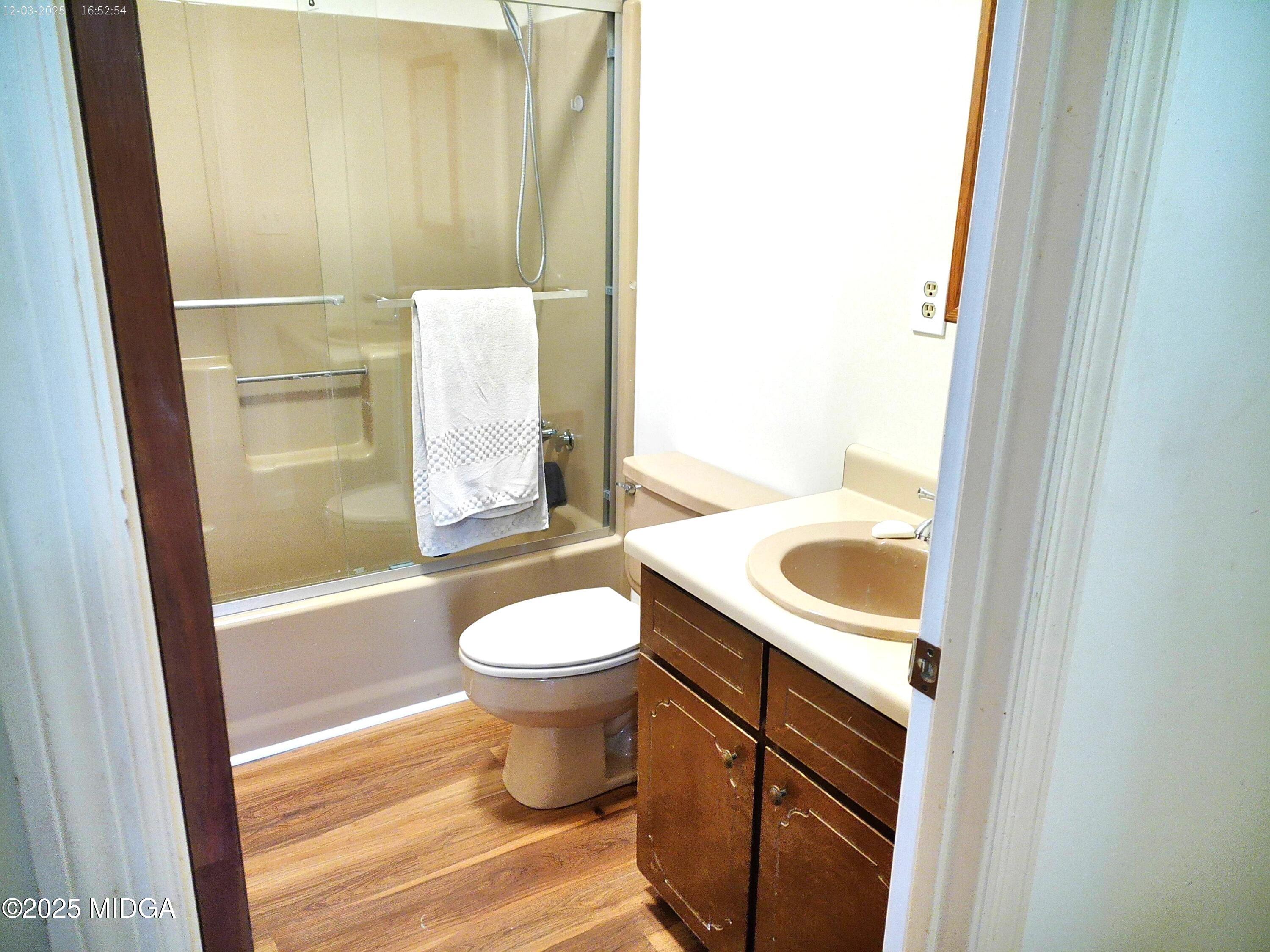 3850 Hitchcock Road Macon, GA 31217 - Photo 3 of 14 a bathroom with a sink and a toilet
