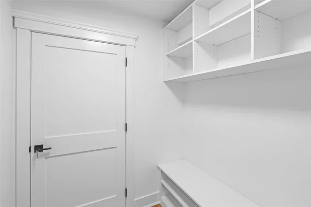 $1,780,000 | 18 Roosevelt Avenue, Glen Head, NY 11545