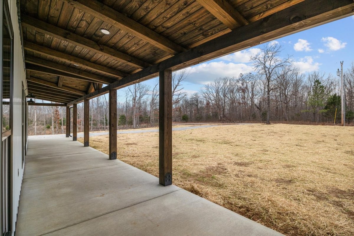 1690 Lucas Ridge Waverly, TN 37185 - Photo 39 of 47