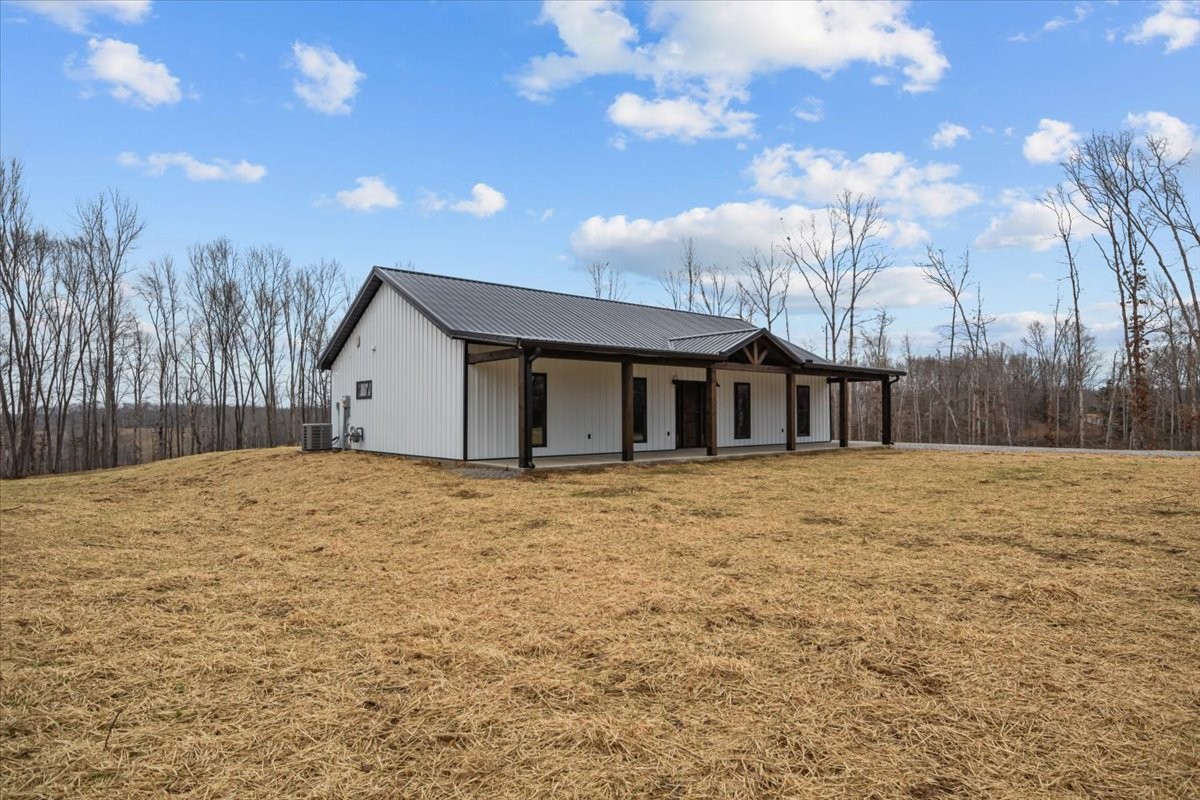 1690 Lucas Ridge Waverly, TN 37185 - Photo 5 of 47