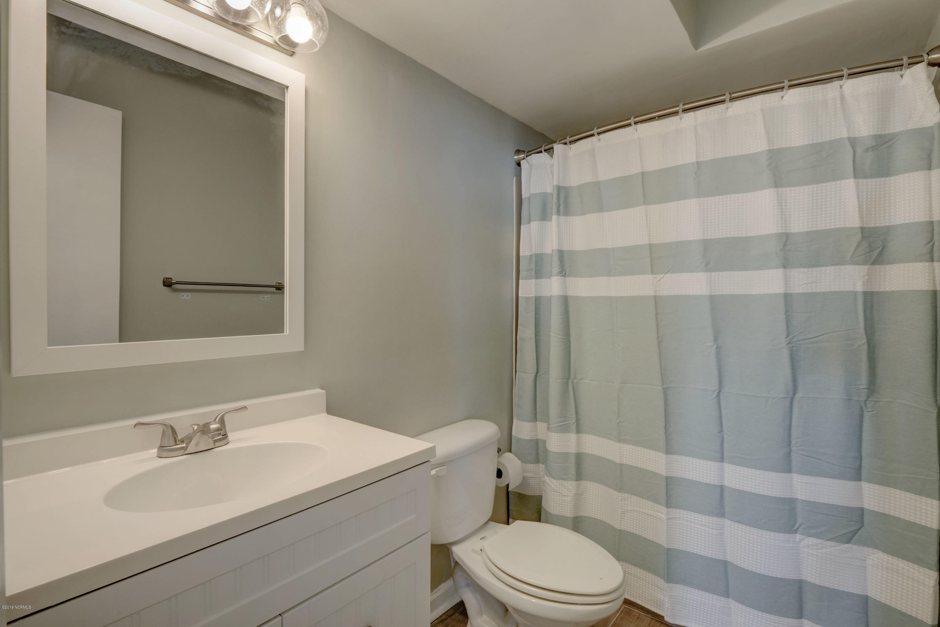 2000 New River Inlet Road, Unit 1103 North Topsail Beach, NC 28460 - Photo 19 of 39 Guest Bath