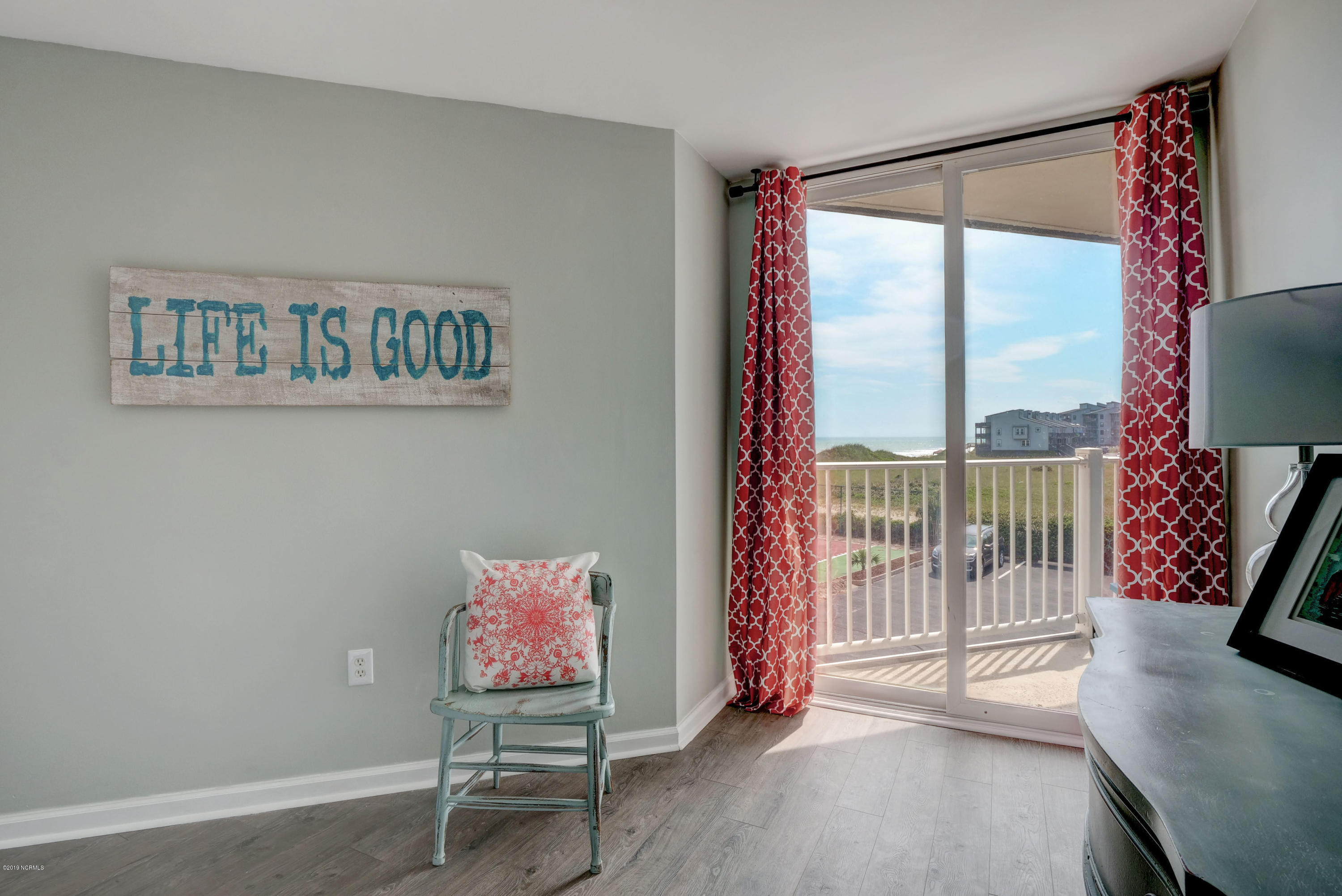 2000 New River Inlet Road, Unit 1103 North Topsail Beach, NC 28460 - Photo 23 of 39 En Suite