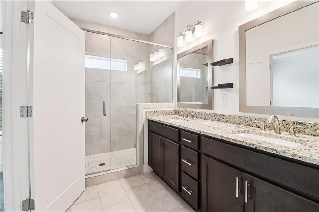 2154 Colvin Court Northwest Atlanta, GA 30318 - Photo 17 of 28
