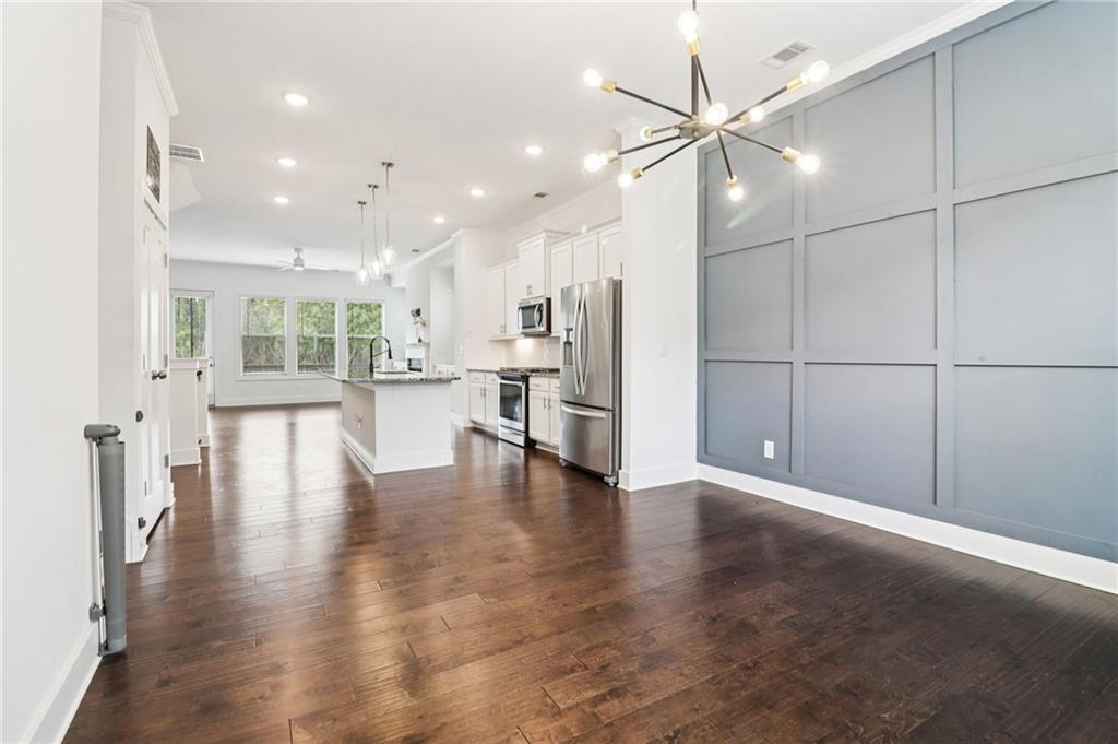2154 Colvin Court Northwest Atlanta, GA 30318 - Photo 7 of 28