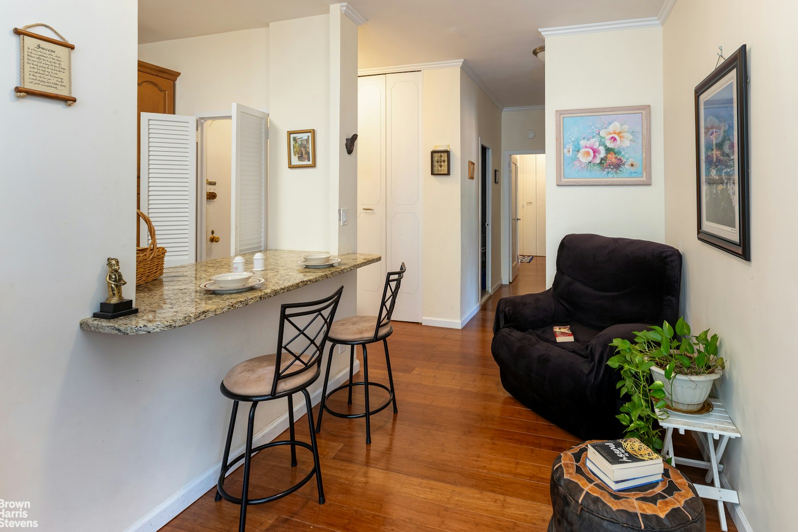 555 Kappock Street, Unit 2E Bronx, NY 10463 - Photo 22 of 39 a living room with furniture and wooden floor