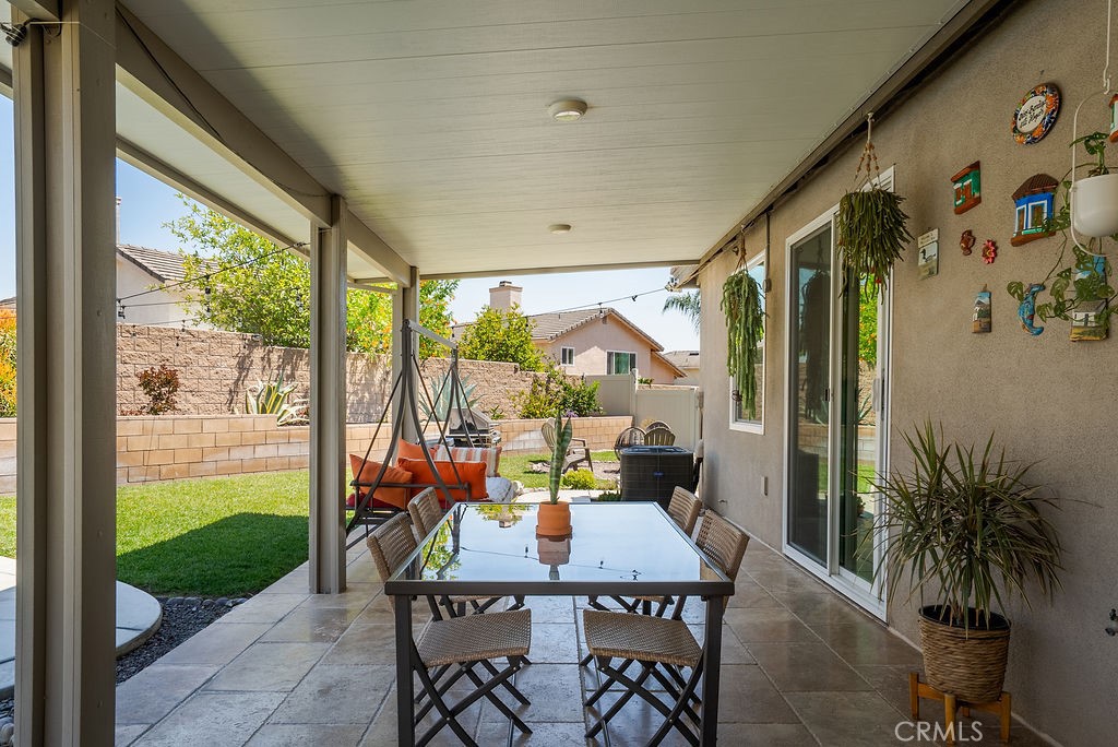 829 South Pine Avenue Rialto, CA 92376 - Photo 15 of 48 A dream patio!