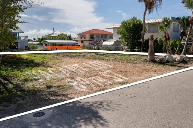 a view of a building with outdoor space