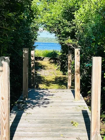 $1,525,000 | 1-3 Doctor Hickey Lane, Rochester, MA 02770