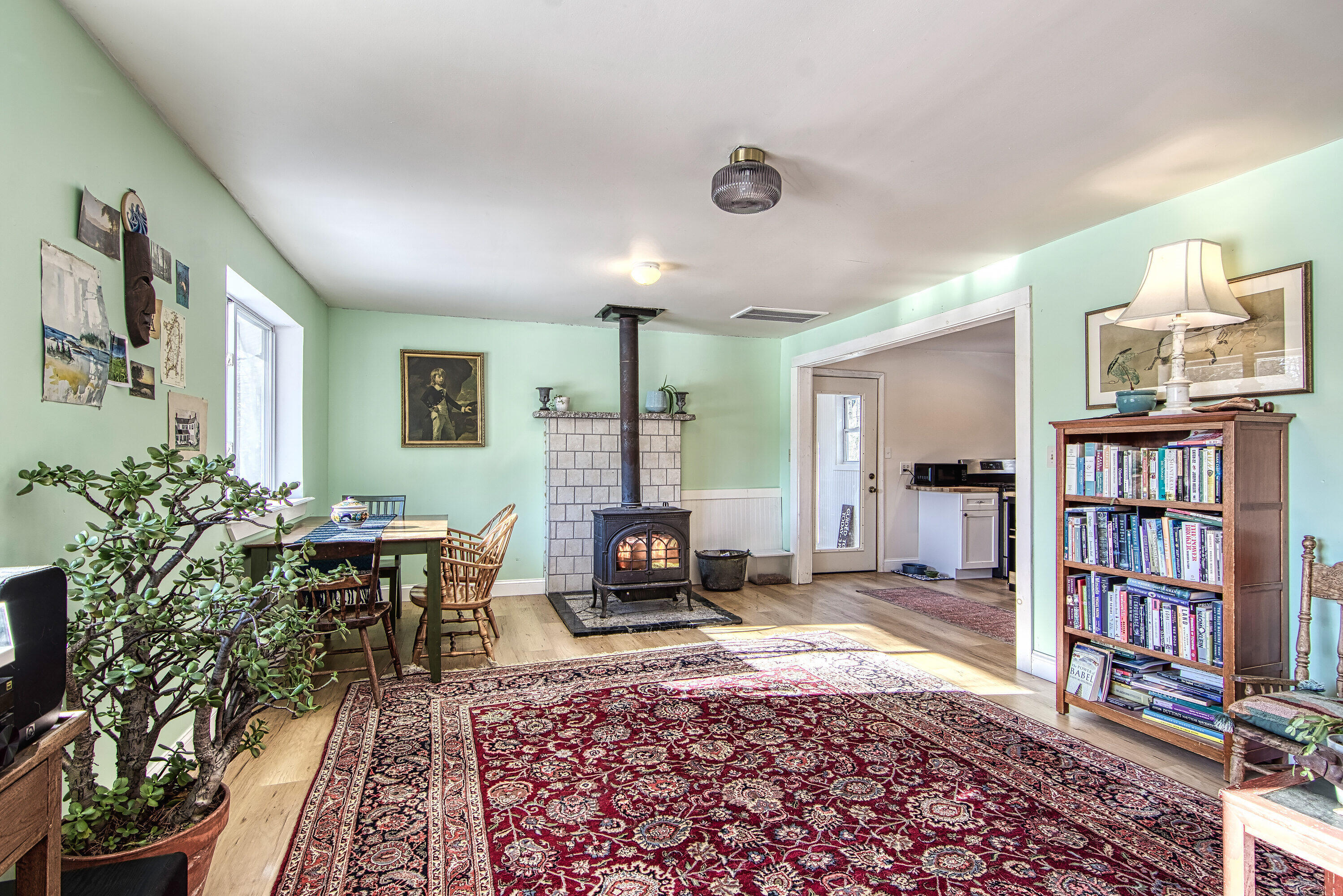 701 North Penobscot Road Penobscot, ME 04476 - Photo 5 of 15 5-Livingroom