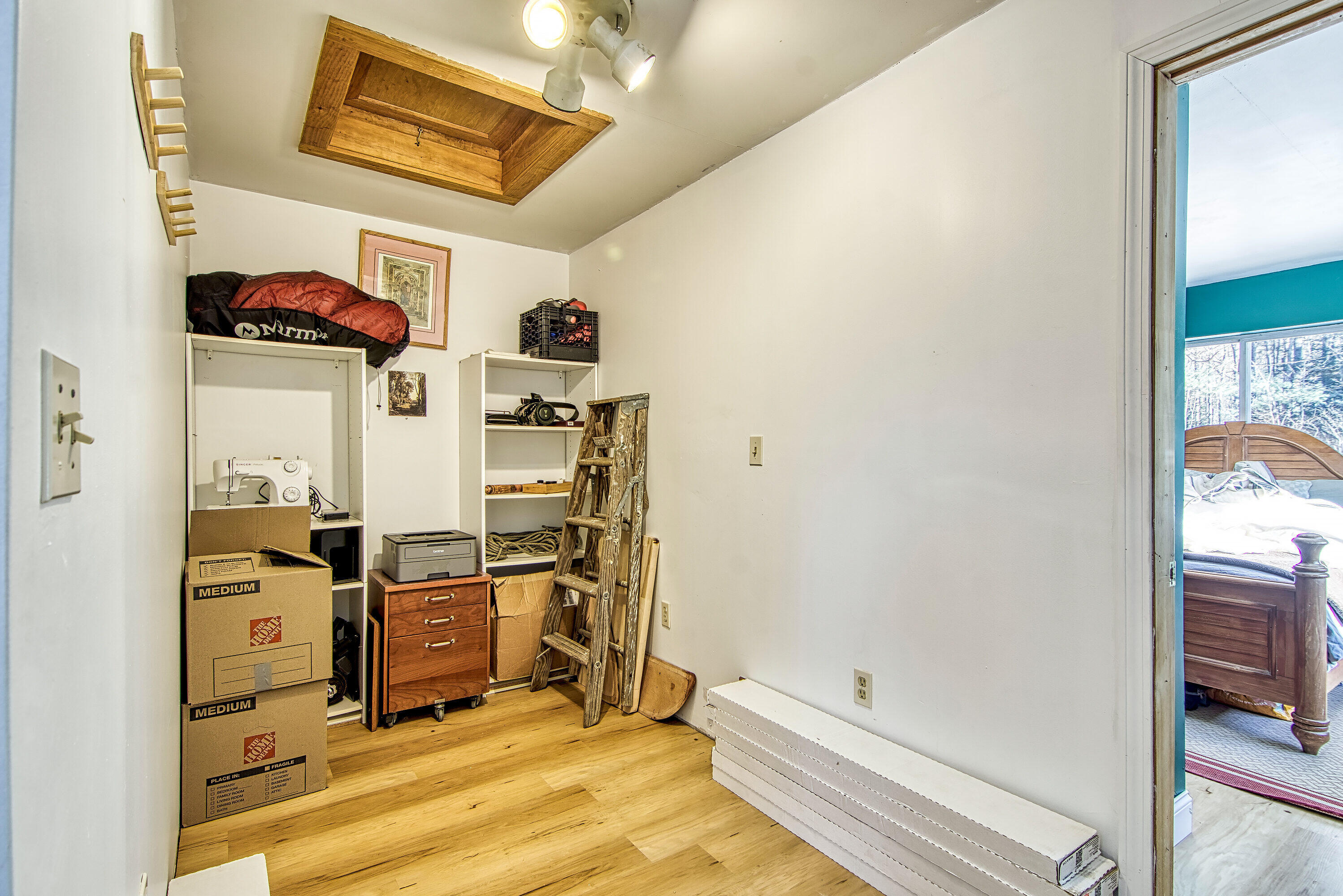 701 North Penobscot Road Penobscot, ME 04476 - Photo 8 of 15 8-Office