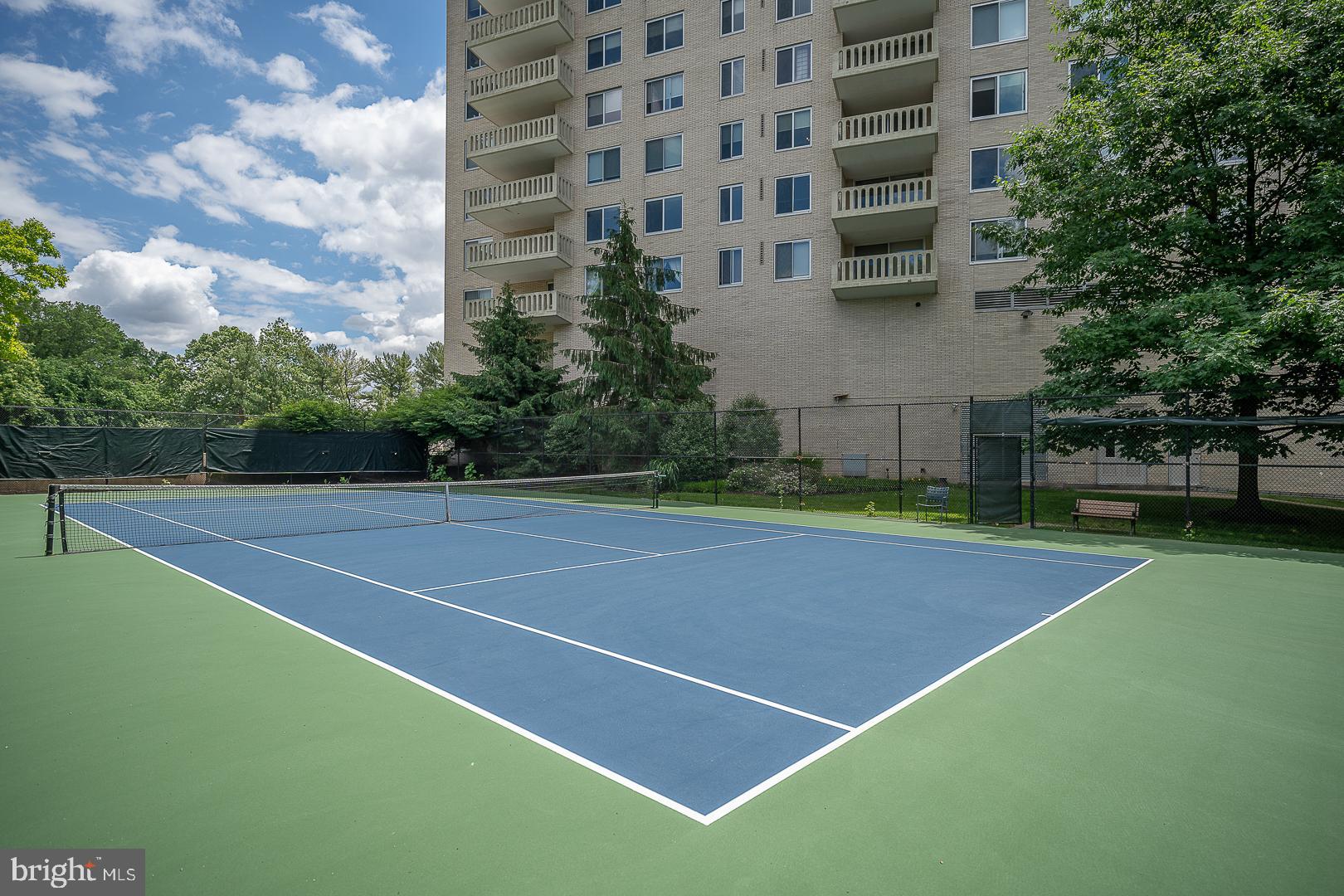 191 Presidential Boulevard, Unit R402 Bala Cynwyd, PA 19004 - Photo 26 of 27 a view of a tennis court
