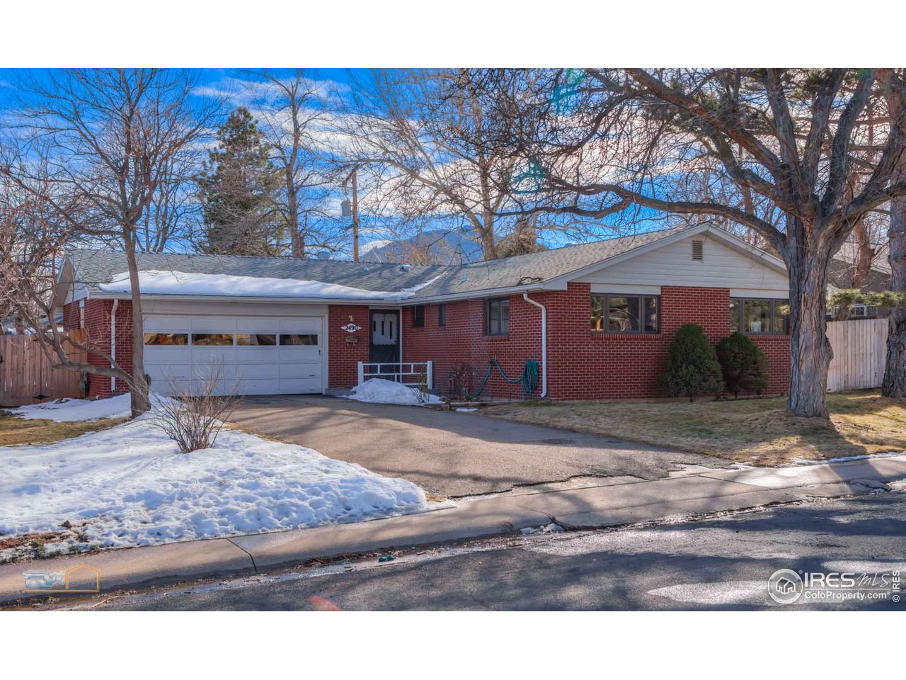 Classic brick ranch in High Meadows