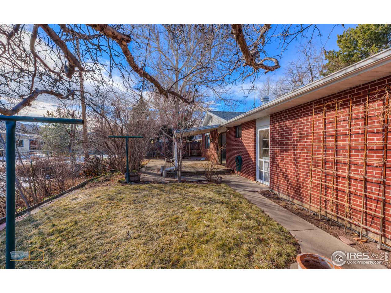 2490 Glenwood Drive Boulder, CO 80304 - Photo 9 of 25