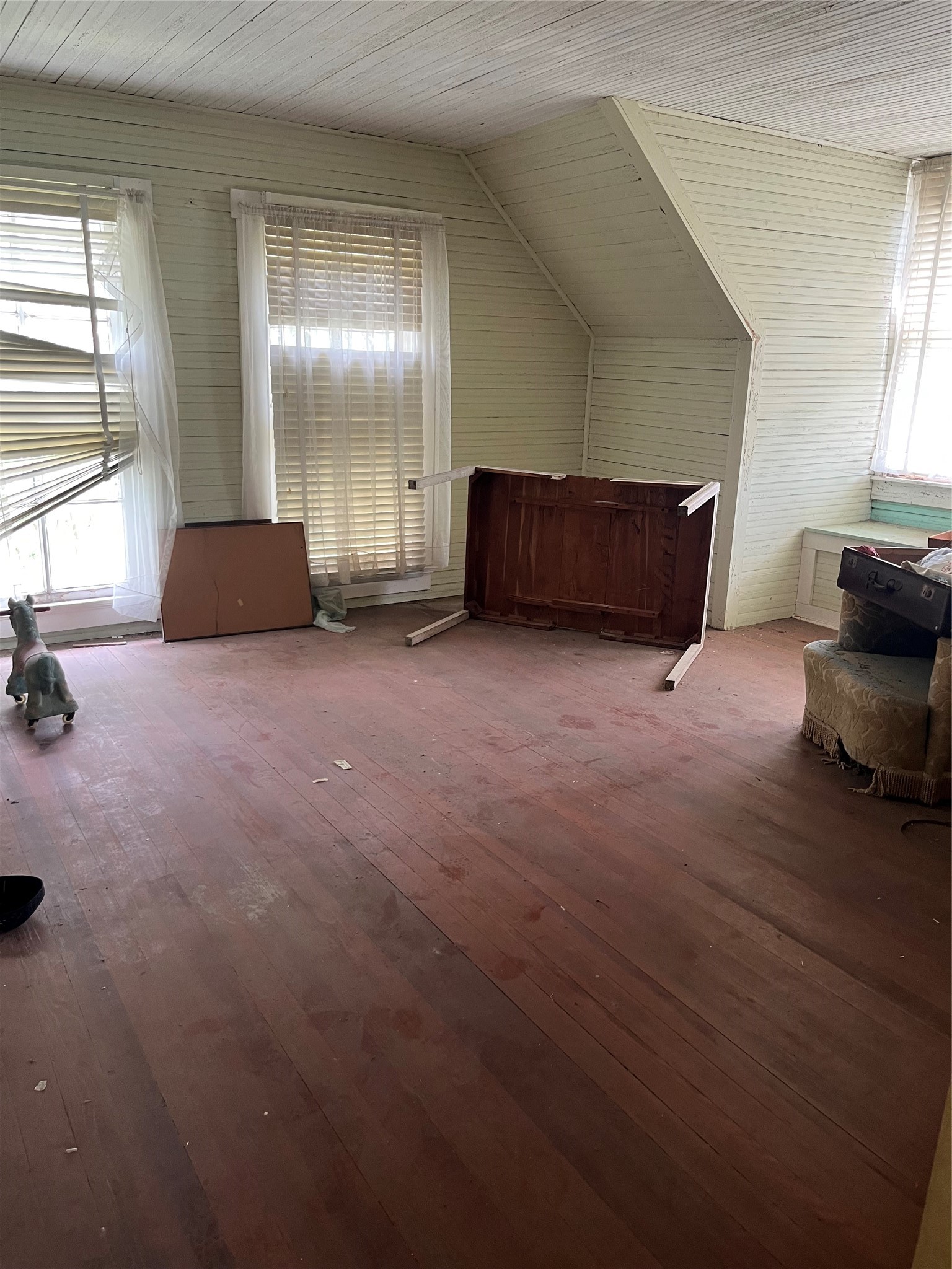 223 Walnut Street New Ulm, TX 78950 - Photo 15 of 19