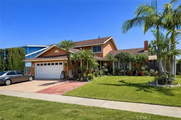 $1,199,900 | 23352 El Perro Street, Lake Forest, CA 92630