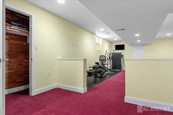 $1,495,000 | 11 Briardale Court, Plainsboro, NJ 08536
