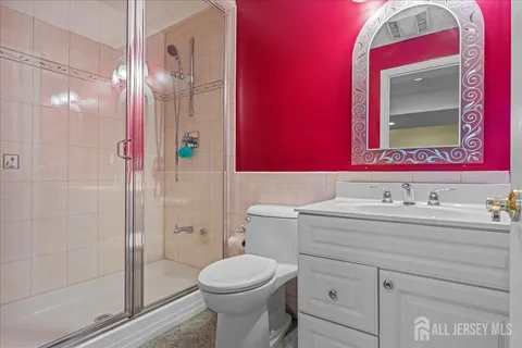 $1,495,000 | 11 Briardale Court, Plainsboro, NJ 08536