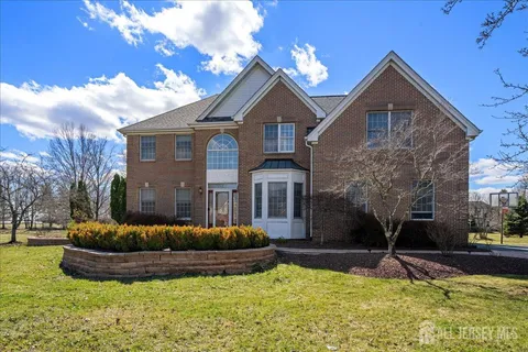 $1,495,000 | 11 Briardale Court, Plainsboro, NJ 08536