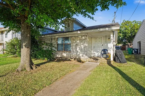 $210,000 | 3315 Fallmeadow Street, Denton, TX 76207