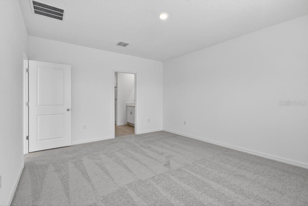 217 Streamwater Way Groveland, FL 34736 - Photo 13 of 36