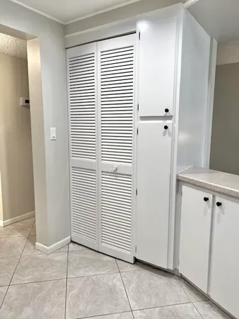 $2,000 | 1605 South Us Highway, Unit A106, Jupiter, FL 33477