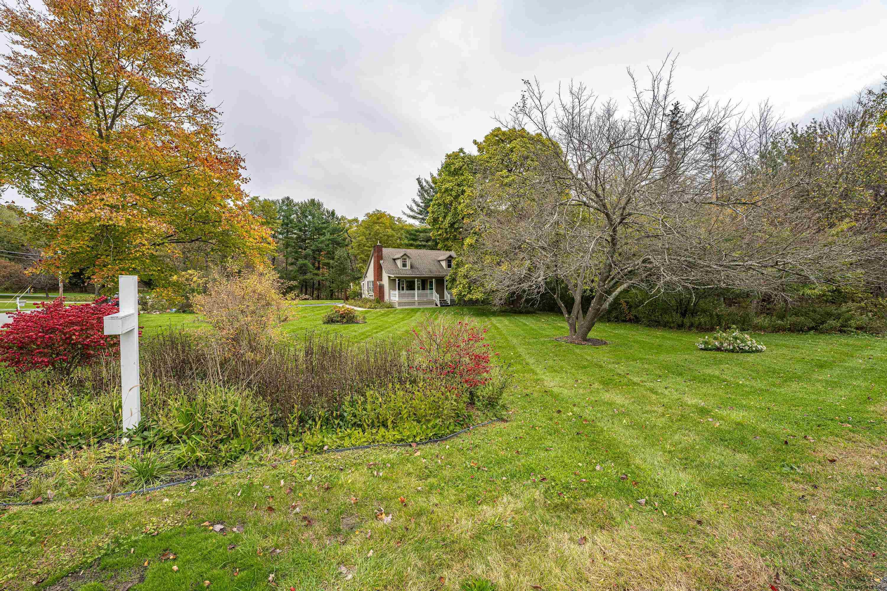177 Spring Road Glenville, NY 12302 - Photo 3 of 42 Photo 3