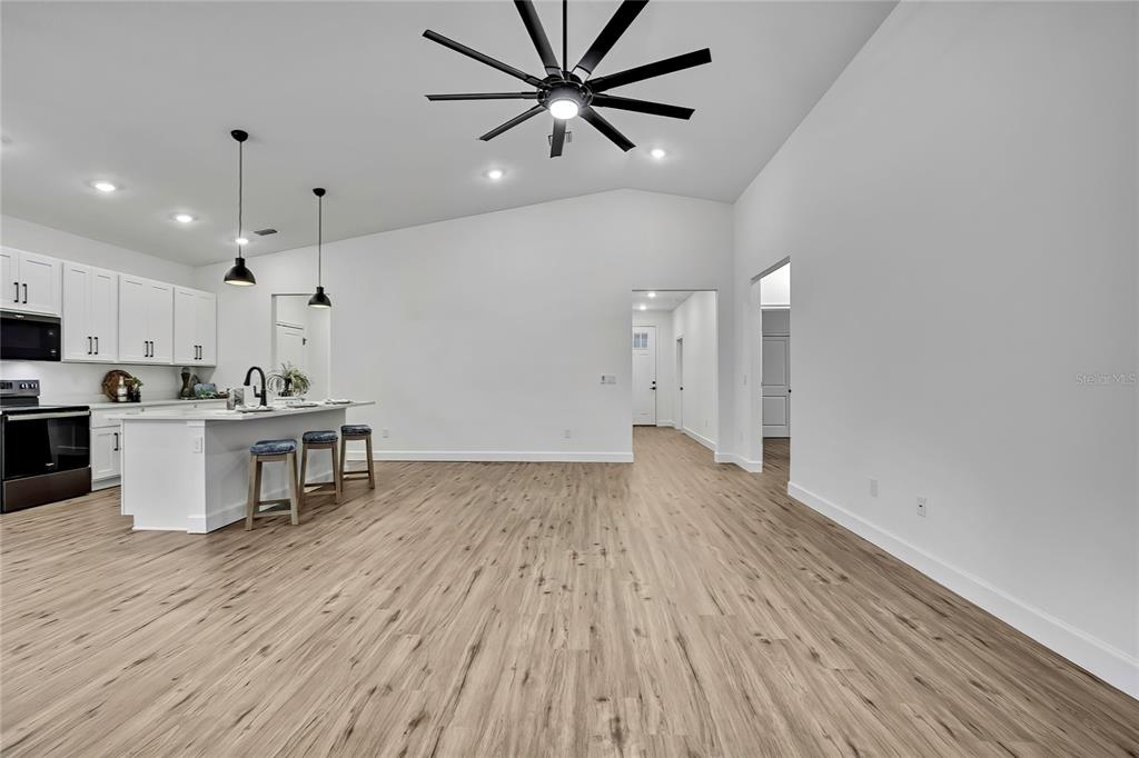 16007 Magpie Road Weeki Wachee, FL 34614 - Photo 8 of 62