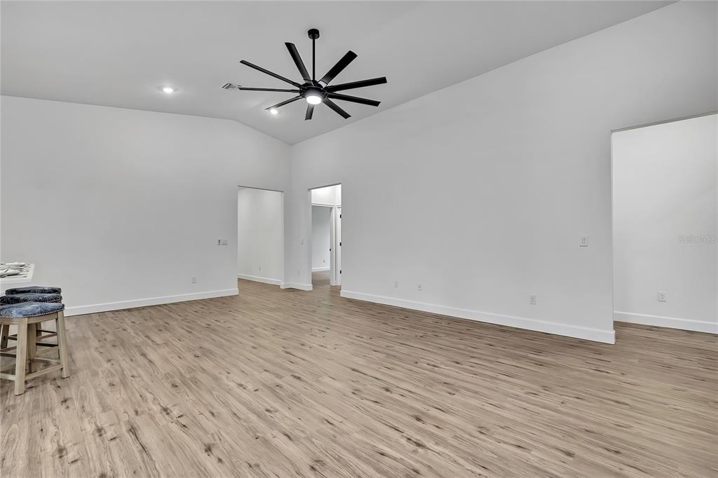 16007 Magpie Road Weeki Wachee, FL 34614 - Photo 9 of 62