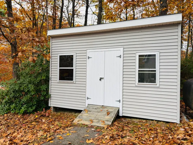 $399,000 | 41 Mountainview Drive, Winterport, ME 04496