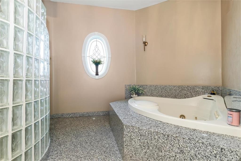 195 Injun Hollow Road Haddam, CT 06424 - Photo 27 of 40 Master Bathroom jacuzzi tub