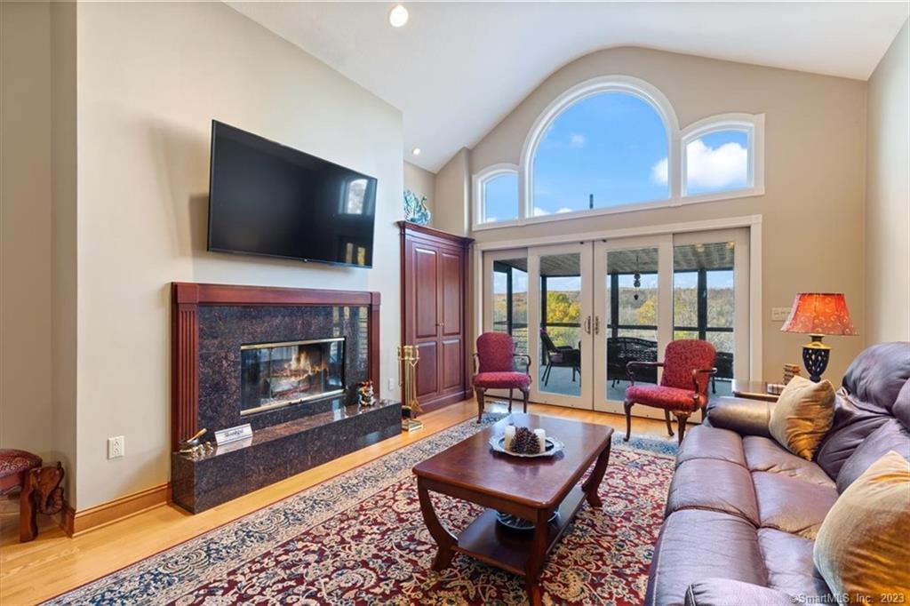 195 Injun Hollow Road Haddam, CT 06424 - Photo 7 of 40 Living Room