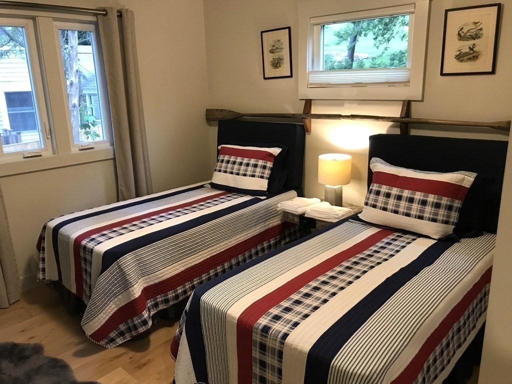 88 Little Neck Road Ipswich, MA 01938 - Photo 5 of 18