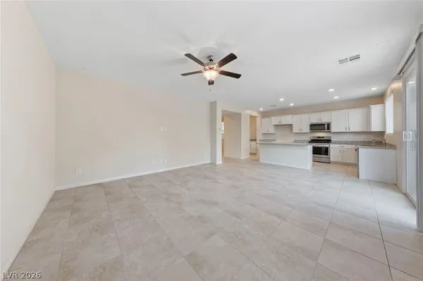 $2,550 | 4508 Moon Hill Rock Avenue, North Las Vegas, NV 89084