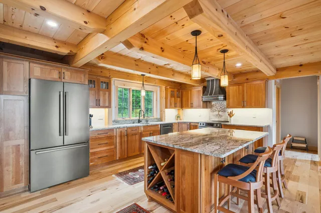 $1,649,000 | 365 Tunnel Stream Road, Benton, NH 03785