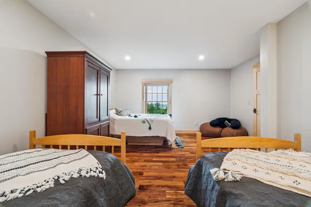 $1,649,000 | 365 Tunnel Stream Road, Benton, NH 03785