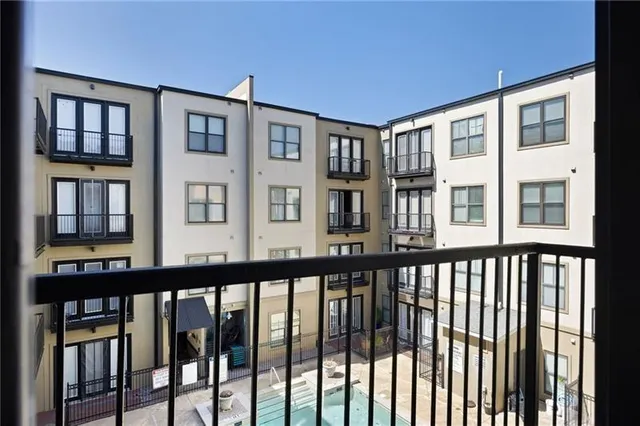 $319,900 | 5300 Peachtree Road, Unit 2309, Chamblee, GA 30341