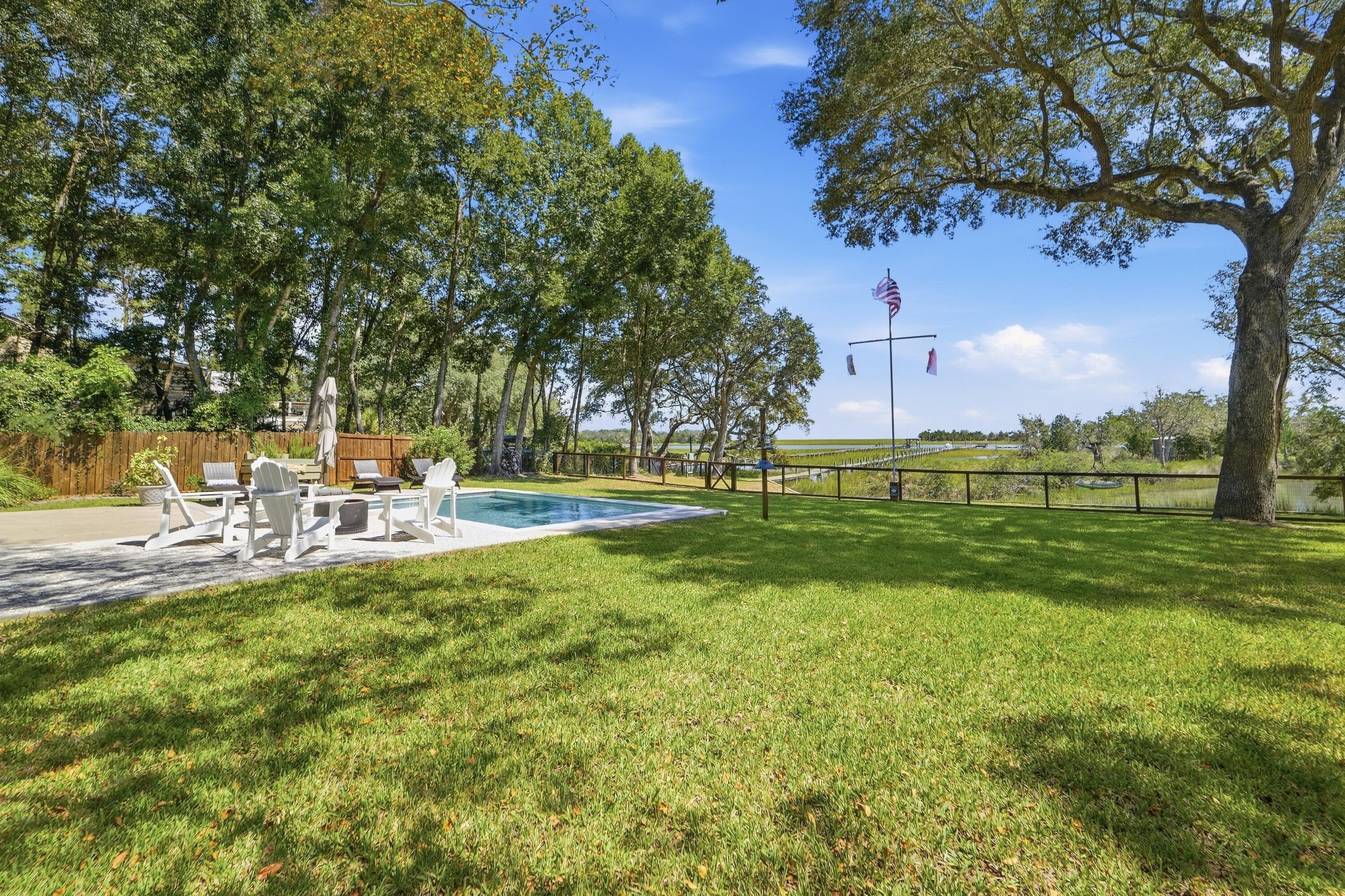6827 Limehouse Road Awendaw, SC 29429 - Photo 68 of 85 backyard