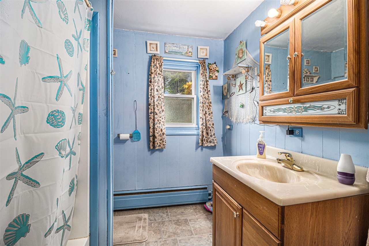 19030 West Almy Road Howard City, MI 49329 - Photo 12 of 33