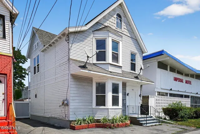 $299,000 | 925 State Street, Schenectady, NY 12307