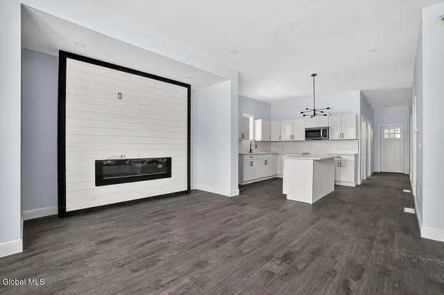 $299,000 | 925 State Street, Schenectady, NY 12307