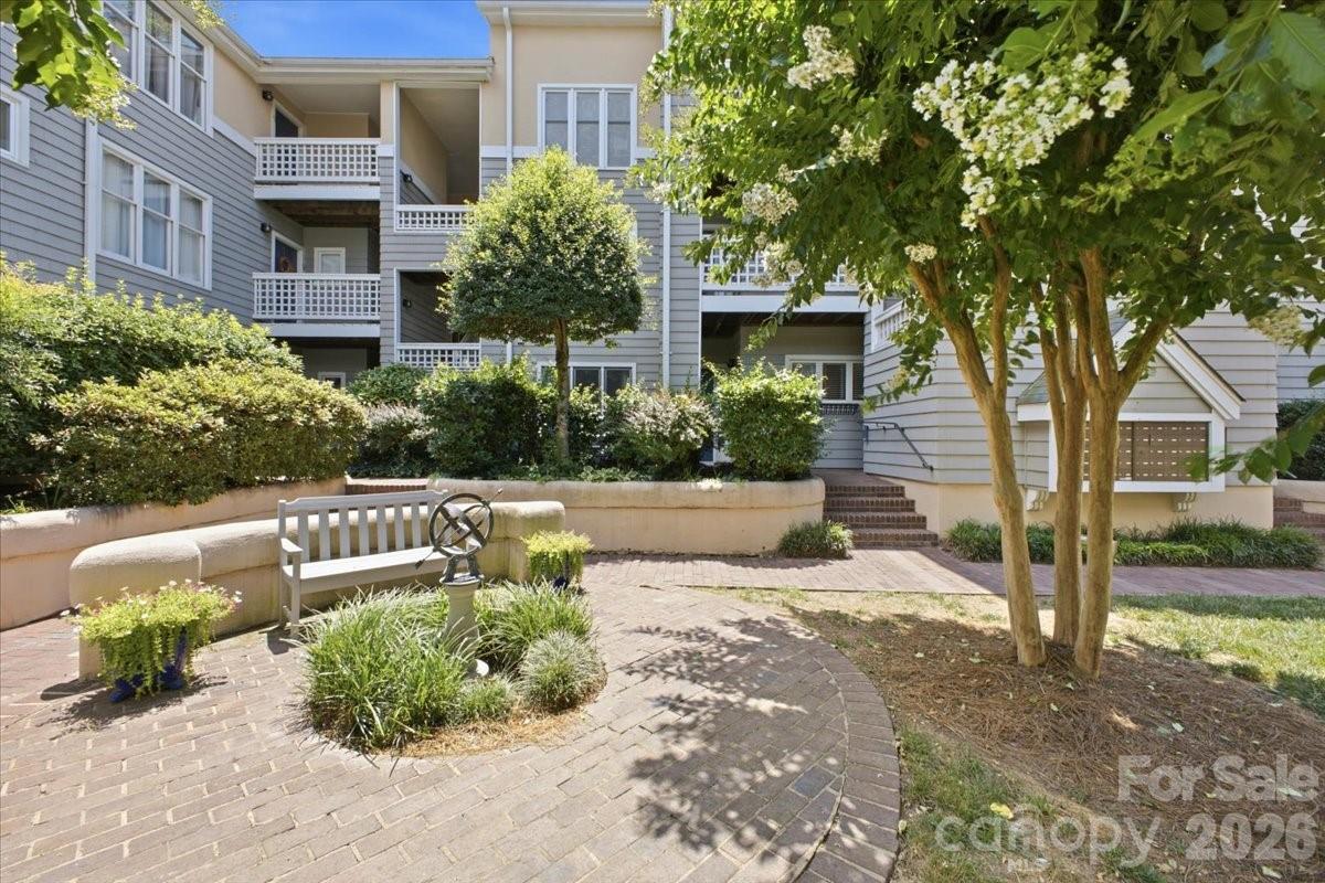 232 Queens Road, Unit 37 Charlotte, NC 28204 - Photo 27 of 31